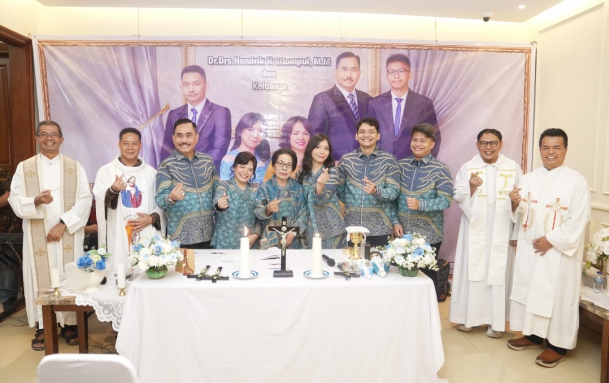 Keluarga Hendrik Sitompul Syukuran, Doa Keluarga, Kunci Kesuksesan
