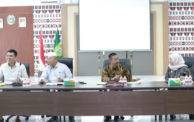 Bupati Madina Minta DPRD Dorong Kepemilikan Saham Daerah Di Perusahaan Tambang