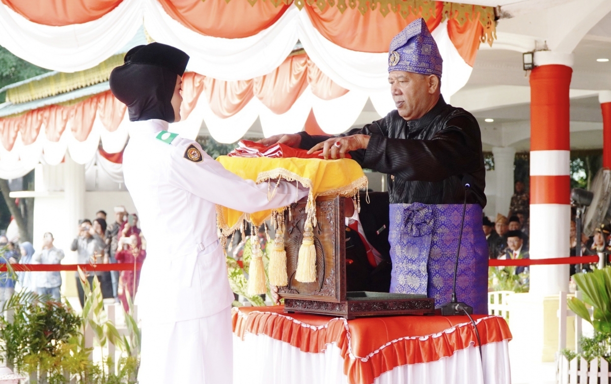 Upacara HUT ke-80 RI di Langkat, Bupati Afandin Ajak Tanamkan Semangat Persatuan