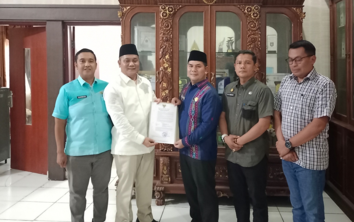 Bupati Putra Mahkota Ganti Kadis Perkimhub dan Sekwan 