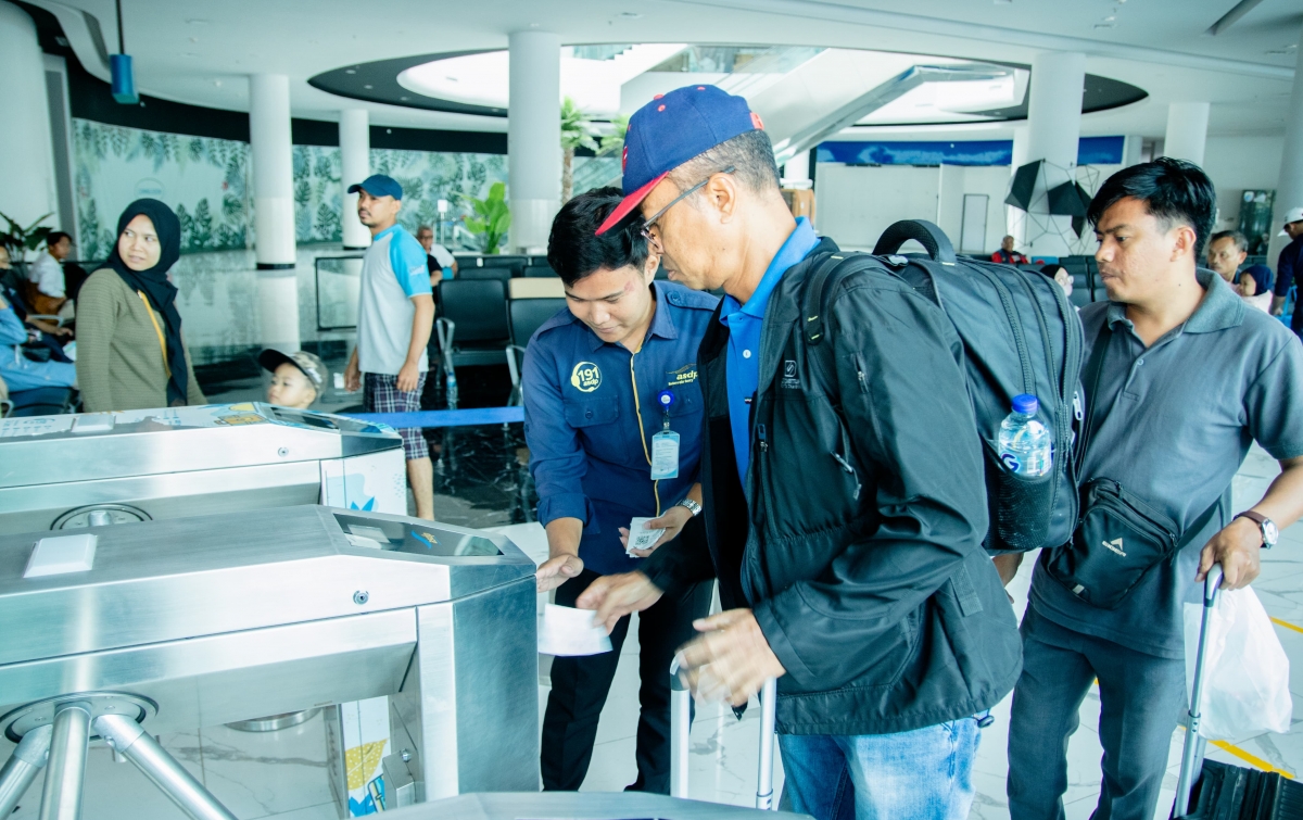 ASDP Longgarkan Aturan Tiket Expired di Pelabuhan Merak