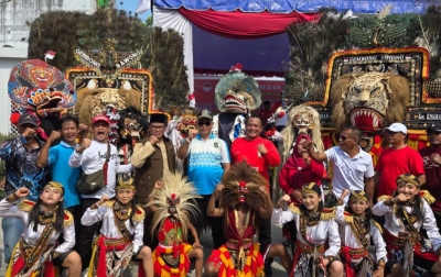 KMP Sentang Pawai HUT Kemerdekaan ke-80 RI