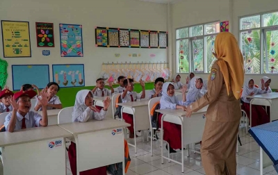 Dorong Peningkatan Kualitas Pendidikan di Indonesia, BRI Salurkan Bantuan Beasiswa bagi Pelajar