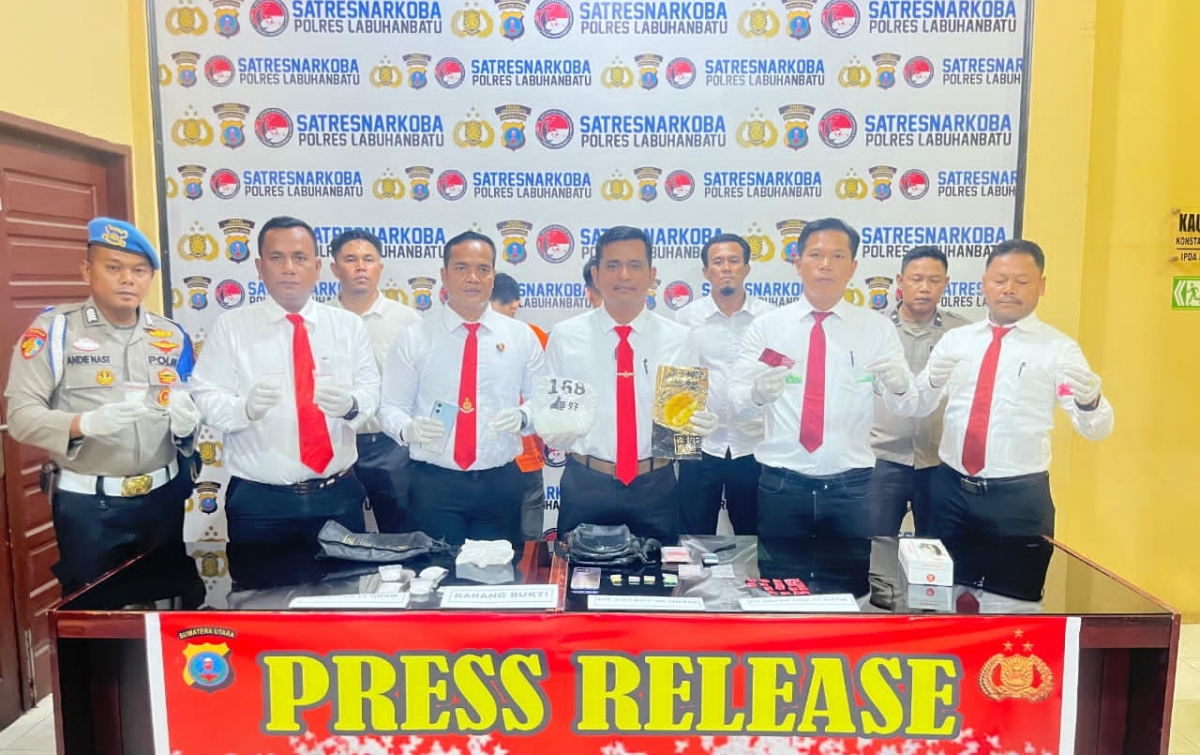 Satresnarkoba Polres Labuhanbatu Bekuk Dua Pengedar, Amankan 712,11 Gram Sabu dan Ratusan Pil Ekstasi