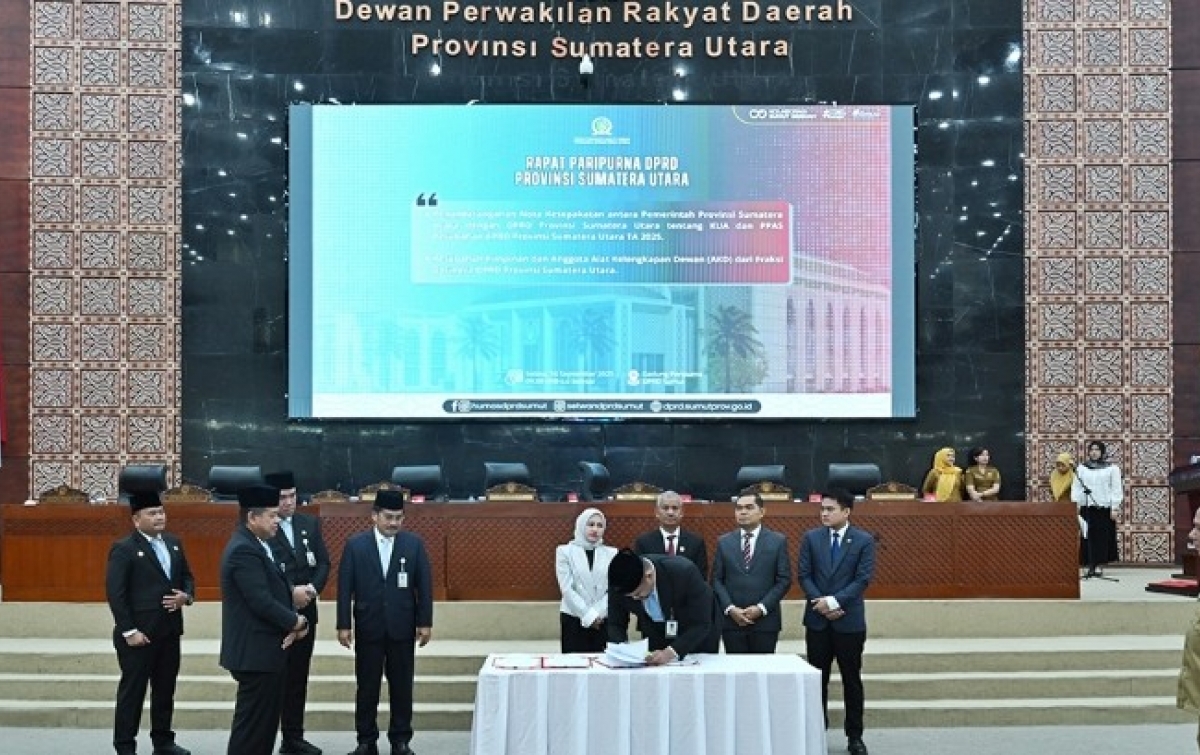 Gubernur Sumut Teken Nota Kesepakatan KUA-PPAS APBD Perubahan 2025