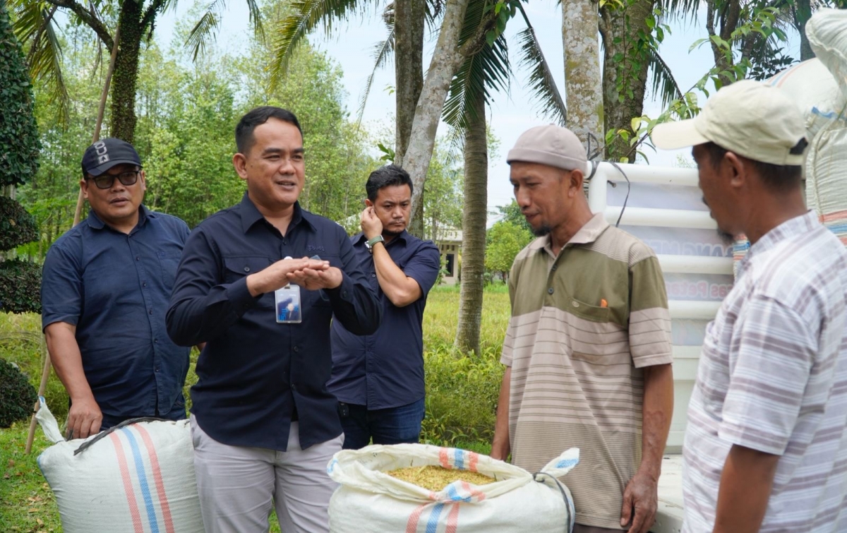Bulog Sumut Serap 3 Ton Gabah Kering Panen dari Petani Desa Karang Rejo Langkat