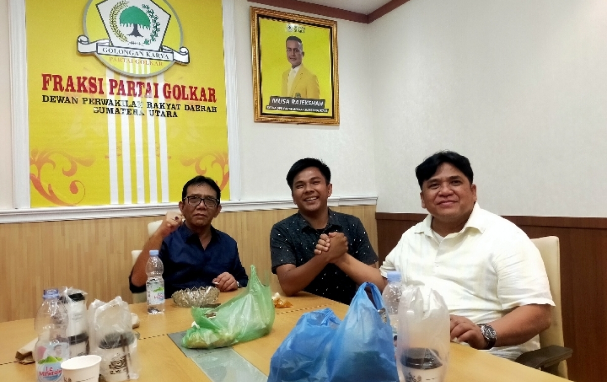 Sekretaris Komis E DPRDSU Edi Sinuraya Berdamai dengan Wartawan