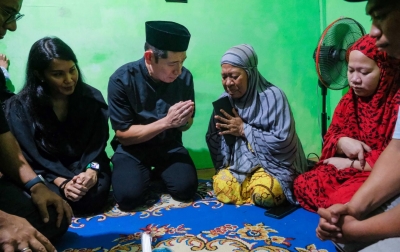 Group CEO & Co-Founder Grab Anthony Tan Sampaikan Belasungkawa dan Dukungan Keberlanjutan kepada  Keluarga Mitra Pengemudi di Makassar