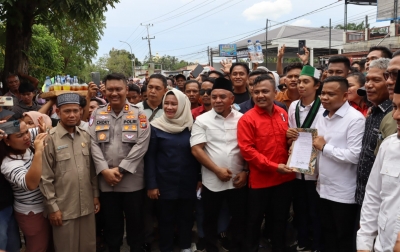Aksi Damai di Kantor DPRD Labuhanbatu, Kapolres Apresiasi Massa yang Tertib