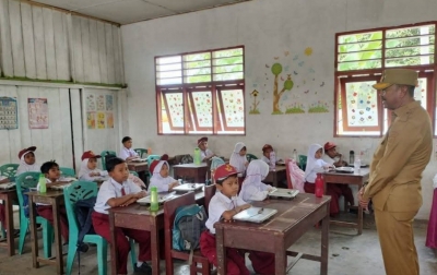 Bupati Madina Tinjau Penyaluran MBG