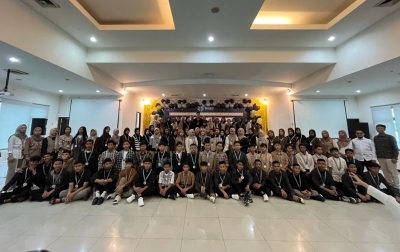 Graduation Ceremony Hero Academy, Bahasa Komunikasi Utama Menangkan Persaingan Global