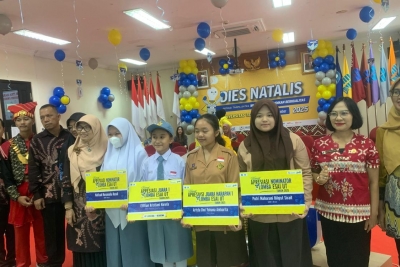 Lomba Esai Nasional 2025 Universitas Terbuka: Siswa SMA Nias Utara dan Medan Sabet Juara I dan Harapan 1