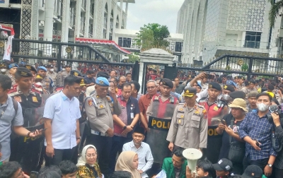 Mahasiswa UINSU Desak DPRD Sumut Perjuangkan Reformasi Polri dan Kesejahteraan Guru