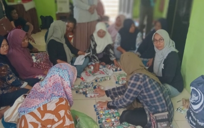 Warga Batang Toru Ubah Plastik Jadi Berkah
