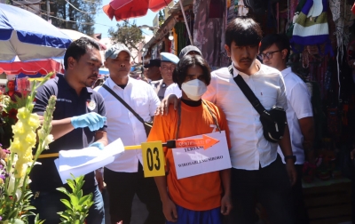 Rekonstruksi Pembunuhan di Pajak Buah Berastagi, Pelaku Peragakan 46 Adegan