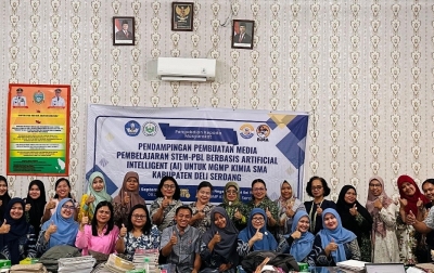 Dosen UNIMED Dampingi Guru Kimia Deliserdang Buat Media Pembelajaran STEM-PBL Berbasis AI