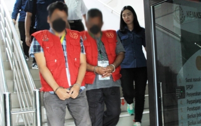 Kasus Korupsi Dana BOS SMAN 16 Medan: Bendahara dan Penyedia Barang Ditahan Kejari Belawan