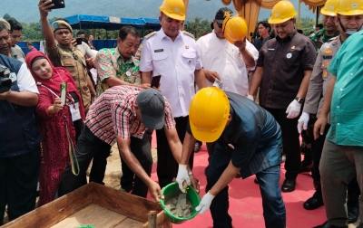Peletakan Batu Pertama Pembangunan PKS PT KMS, Bupati Salim Harapkan Berdampak Positif Bagi Masyarakat 