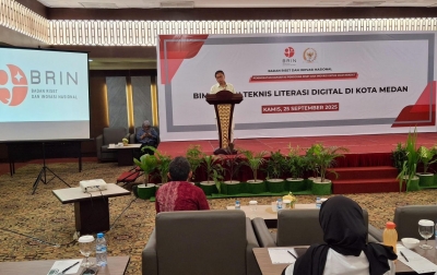 Sofyan Tan: Literasi Digital Bukan Sekadar Membaca, Tapi Memahami dan Mengimplementasikan