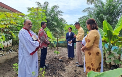 Sejukkan Bumi, Gereja Oikumene Kebun Tanah Raja Tanam Pohon di Minggu Ekologi HKBP