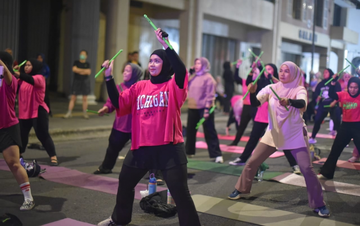 Girls Night Out Meriahkan Car Free Night Medan dengan Pound Fit, Lanjutkan Aksi untuk Charity