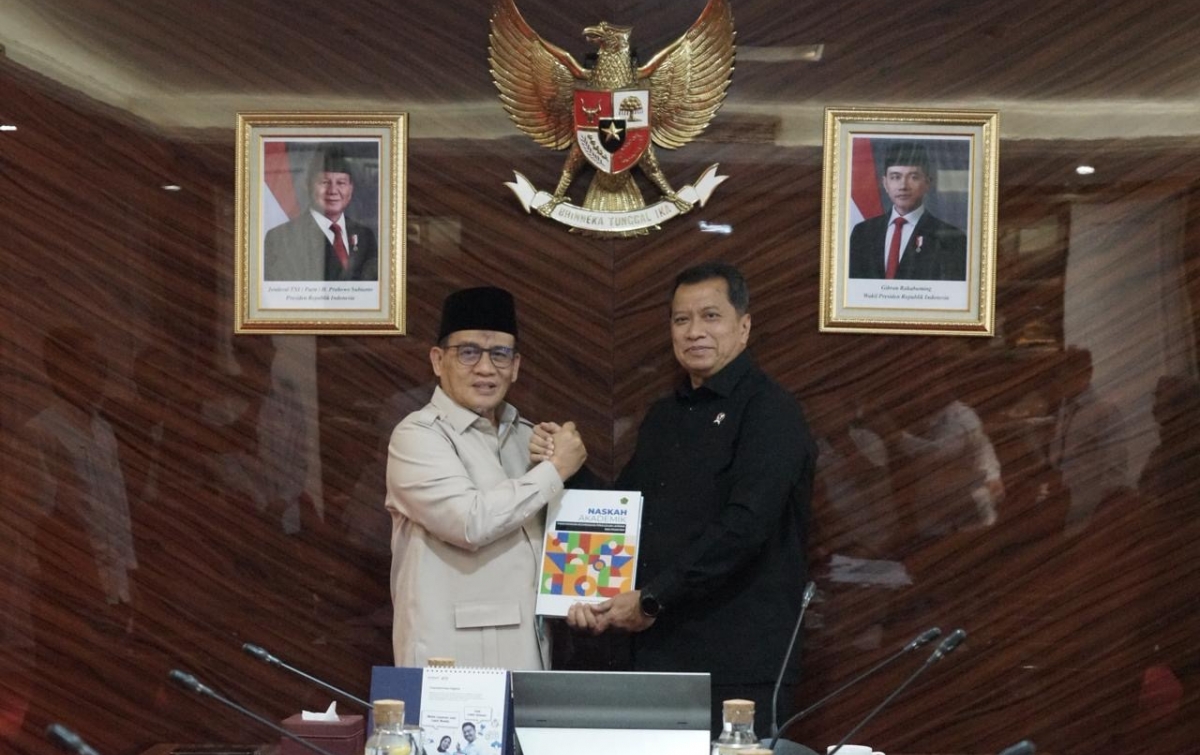 Wamenag Romo Syafi’i Bahas Pembentukan Ditjen Pesantren dengan Wamen PAN-RB: Harapan Jadi Kado Hari Santri 2025