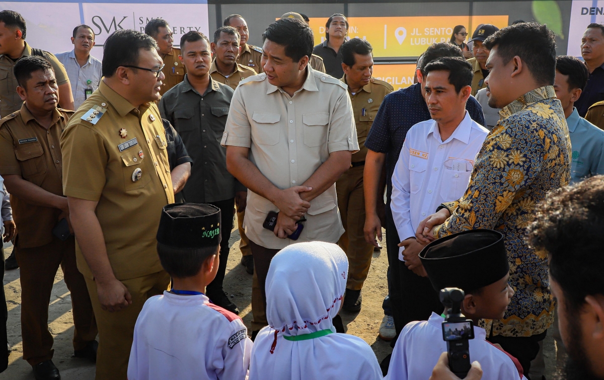 Di Hadapan Menteri PKP Bupati DS Dukung Program 3 Juta Rumah