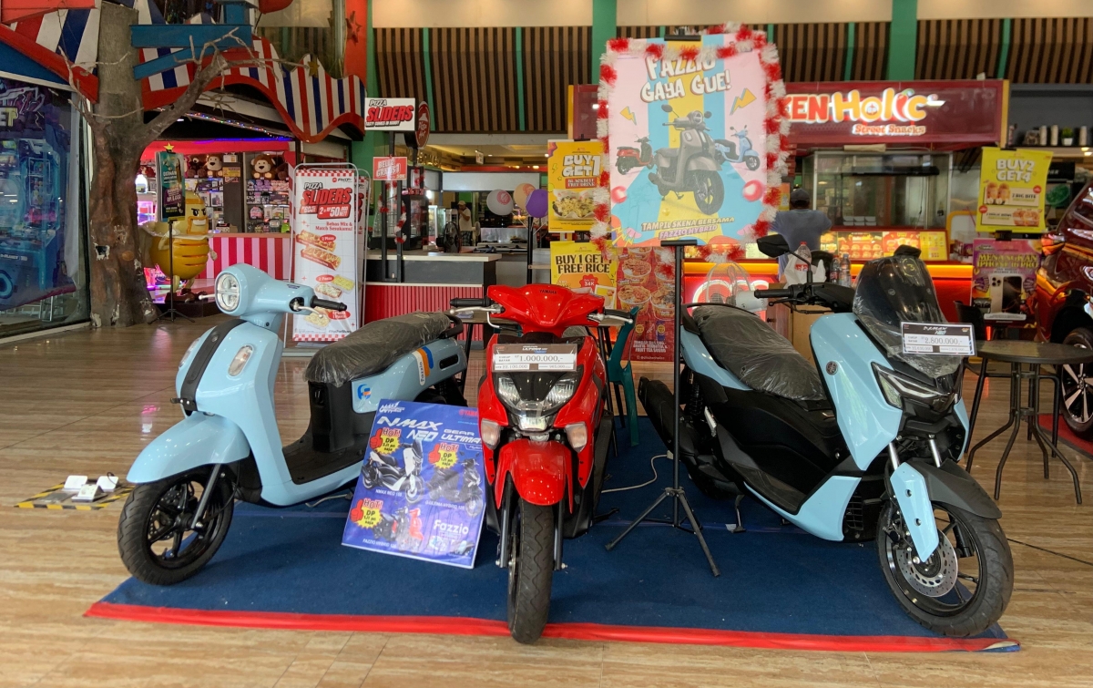 Dekatkan dengan Konsumen, Yamaha Fazzio 2025 Dipamerkan di Irian Supermarket