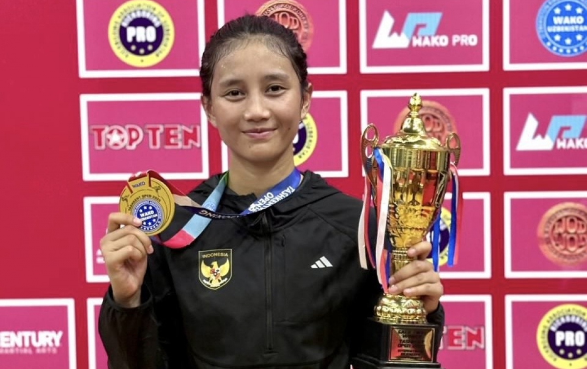 Polwan Sumut Sabet Emas di Piala Dunia Kickboxing Uzbekistan