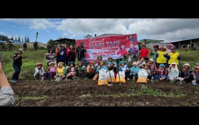 PDI Perjuangan Menyapa Petani, Gelar Bakti Tani di Simalungun