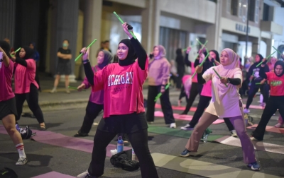 Girls Night Out Meriahkan Car Free Night Medan dengan Pound Fit, Lanjutkan Aksi untuk Charity