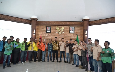 Dengar Aspirasi Ojol, Bobby Nasution Inisiasi Satgas Pengawasan Demi Keadilan dan Keselamatan Pekerja