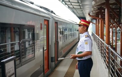 Railink Terus Imbau Masyarakat Tidak Beraktivitas di Jalur Kereta Api