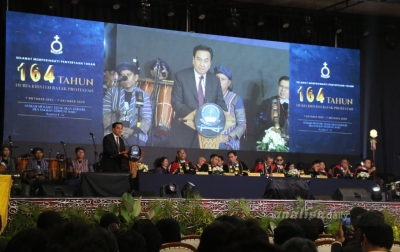 Dies Natalis UHN Medan, Effendi Simbolon: Menjadi Lebih Baik Tidak Harus Bersaing dengan yang Lain