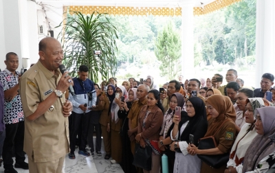 Diterima Sebagai PPPK, Ratusan Nakes R4 Langkat Sampaikan Terima Kasih Kepada Bupati Afandin