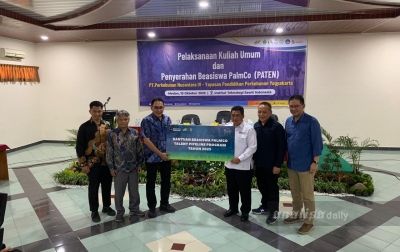 Dirjenbun Serahkan Beasiswa PalmCo PATEN ke ITSI