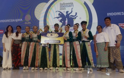 Senyum Semringah AADC Juara 1 #MenaridiMall di Medan, Padukan Tarian Tradisional dan Modern