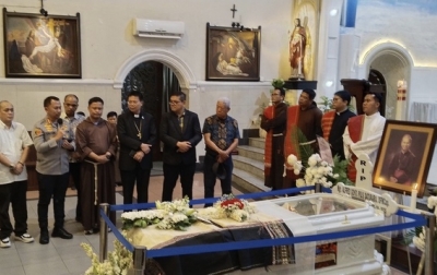 Kapolrestabes Sampaikan Duka Mendalam Atas Berpulangnya Uskup Emeritus Agung Medan, Mgr, Alfred Gonti Pius Datubara, OFM, Cap