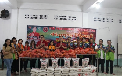 Tak Pernah Absen, Anggota DPRD Sumut Hasyim SE Bagikan Sembako Deepavali di Kuil Shri Mariamman