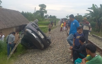 Kereta Api Vs Minibus di Beringin: 1 Warga Bandung Tewas, 2 Luka-luka