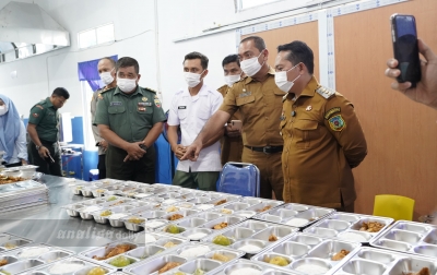Bupati Putra Mahkota Alam Menilai MBG Adalah Wujud Nyata Perhatian Pemerintah kepada Masyarakat