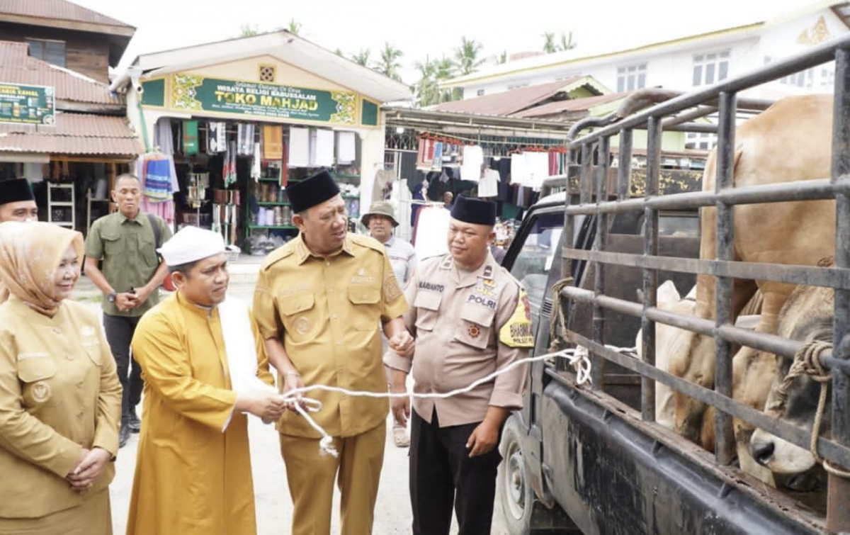 Bupati Langkat Serahkan Bantuan Pelaksanaan Haul ke-102 Tuan Guru Besilam