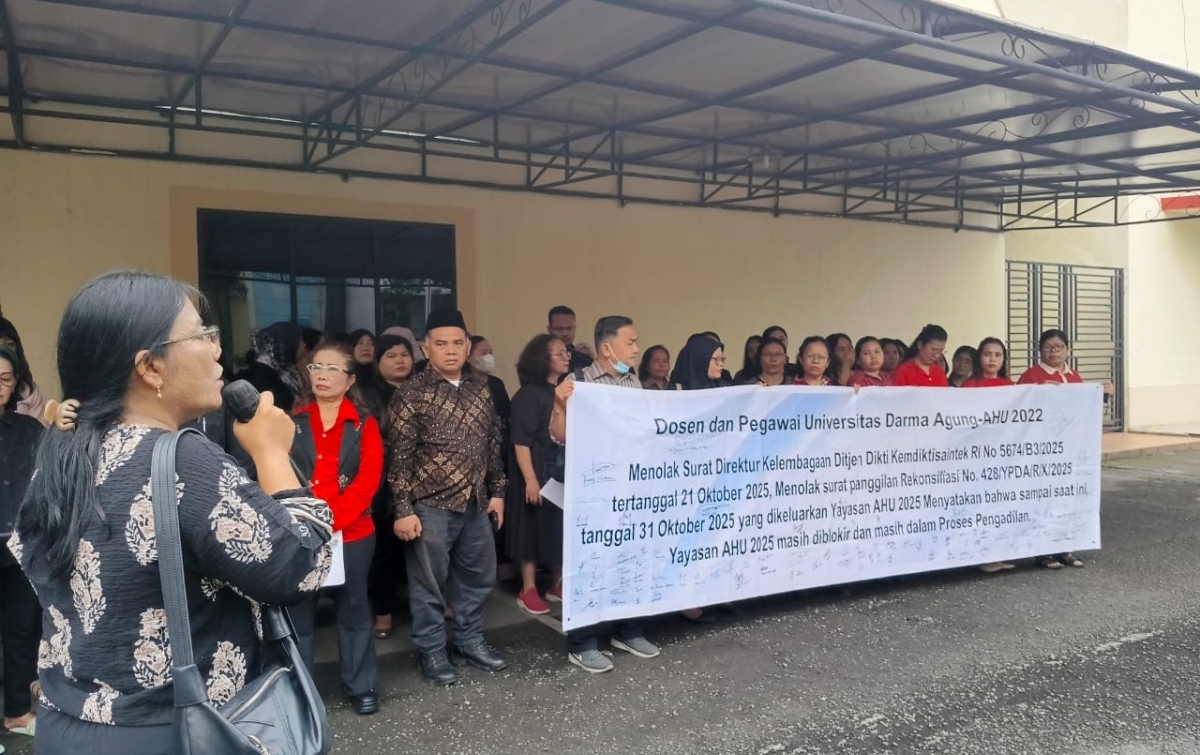 Demo Dosen dan Pegawai UDA: Tolak Surat Rekonsiliasi Sepihak Yayasan, Minta Kemendikti Saintek Turun Tangan