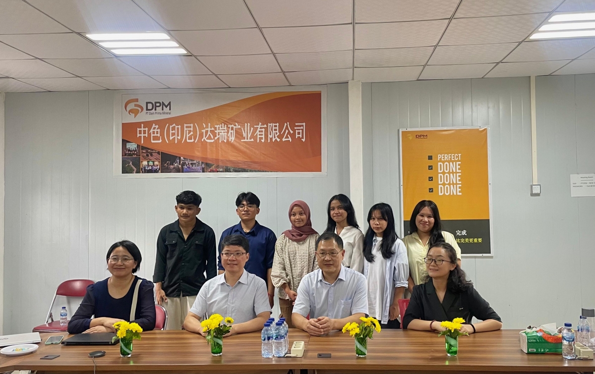 Dukung SDM Lokal, DPM Kirim 6 Siswa Silima Pungga-Pungga Kuliah ke China