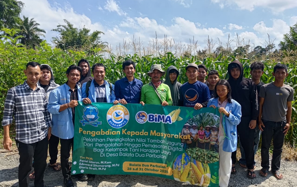Universitas HKBP NOMMESEN PEMATANGSIANTAR Melakukan Pelatihan Nilai Tambah Jagung dari Pengolahan Hingga Pemasaran di Balata, Simalungun