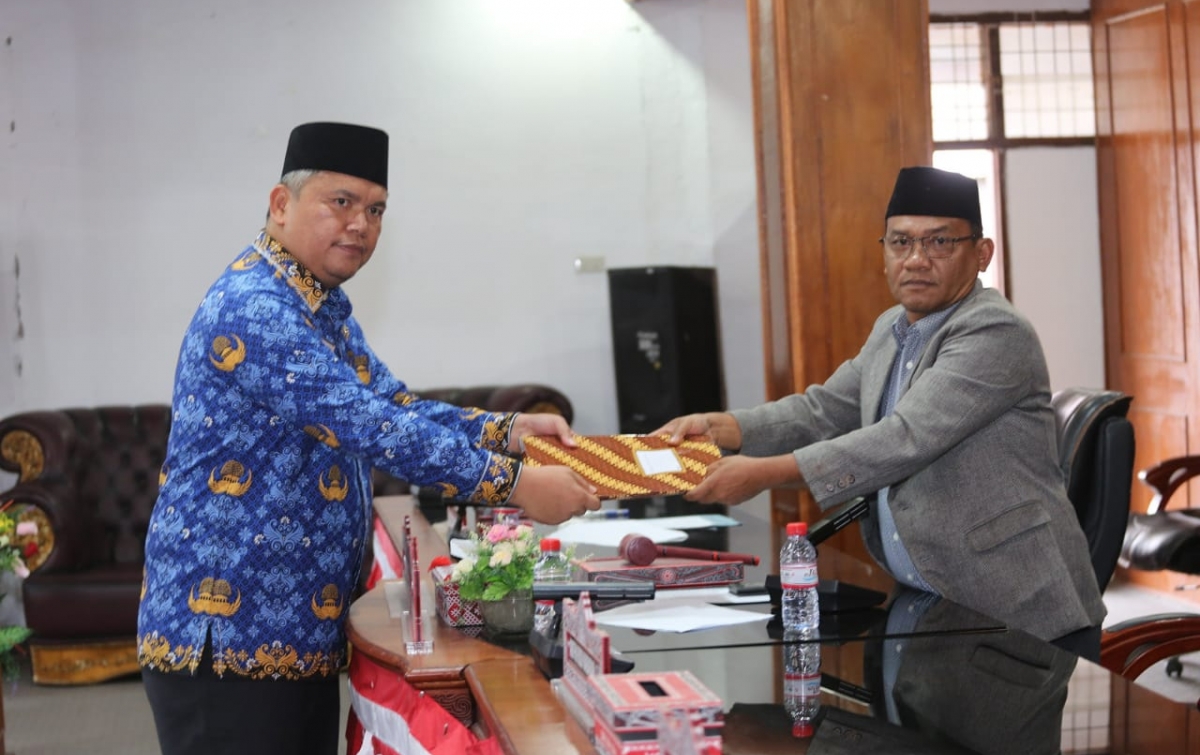 Wabub Taput Sampaikan Nota Pengantar R-APBD TA 2026