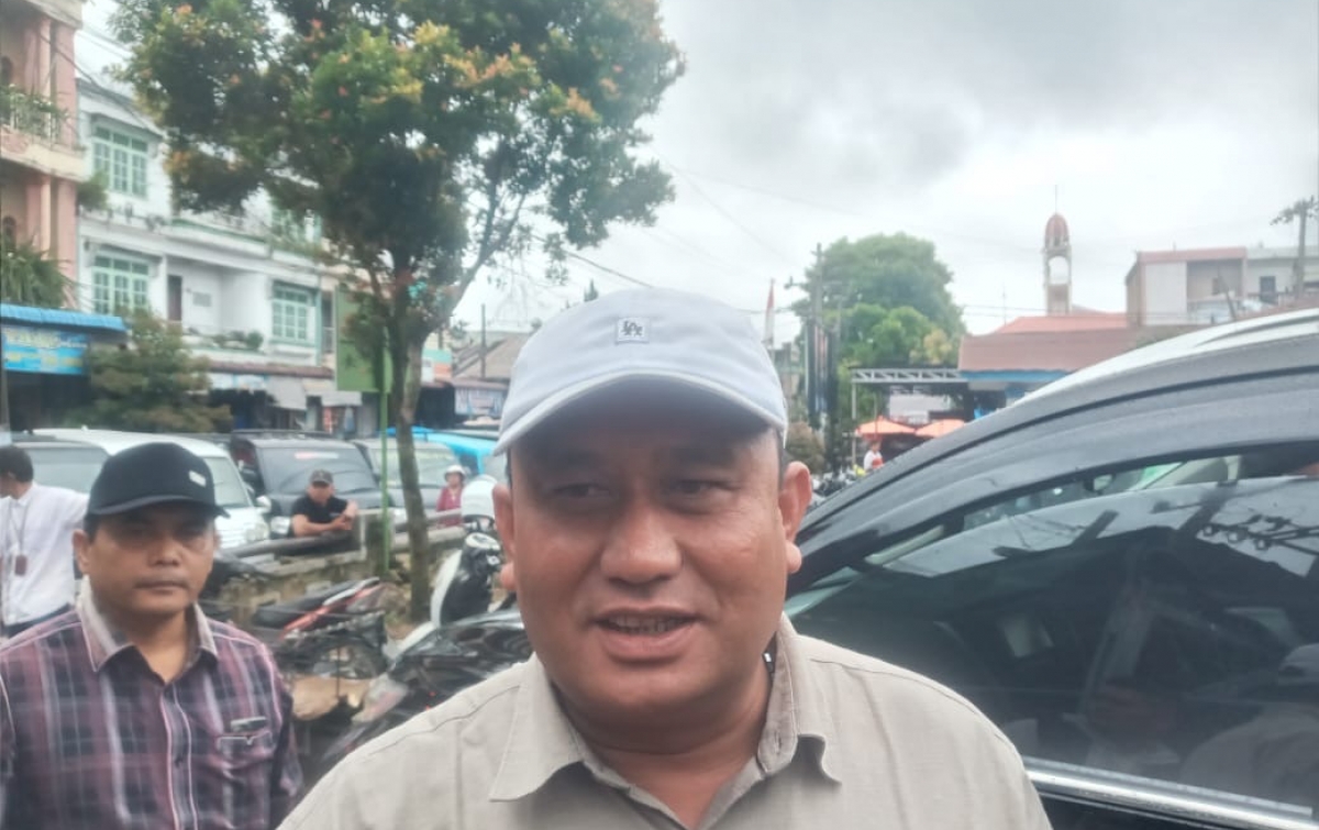 Wakil Bupati Dairi Temui Pedagang Korban Kebakaran