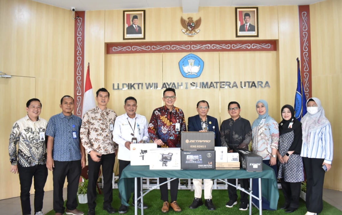 LLDikti Wilayah 1 Sumut Terima Bantuan Alat Podcast dari BSI