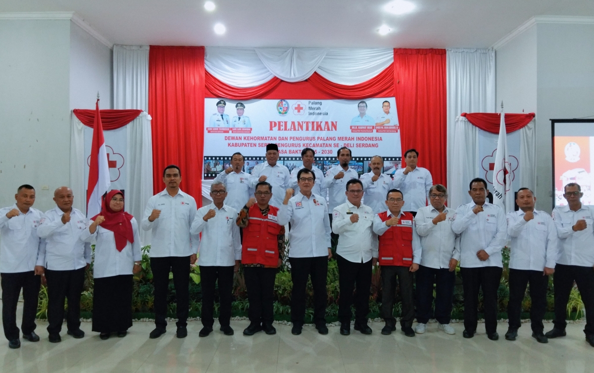 Ketua PMI Sumut Rahmat Shah Lantik Pengurus PMI Deli Serdang Periode 2025–2030 