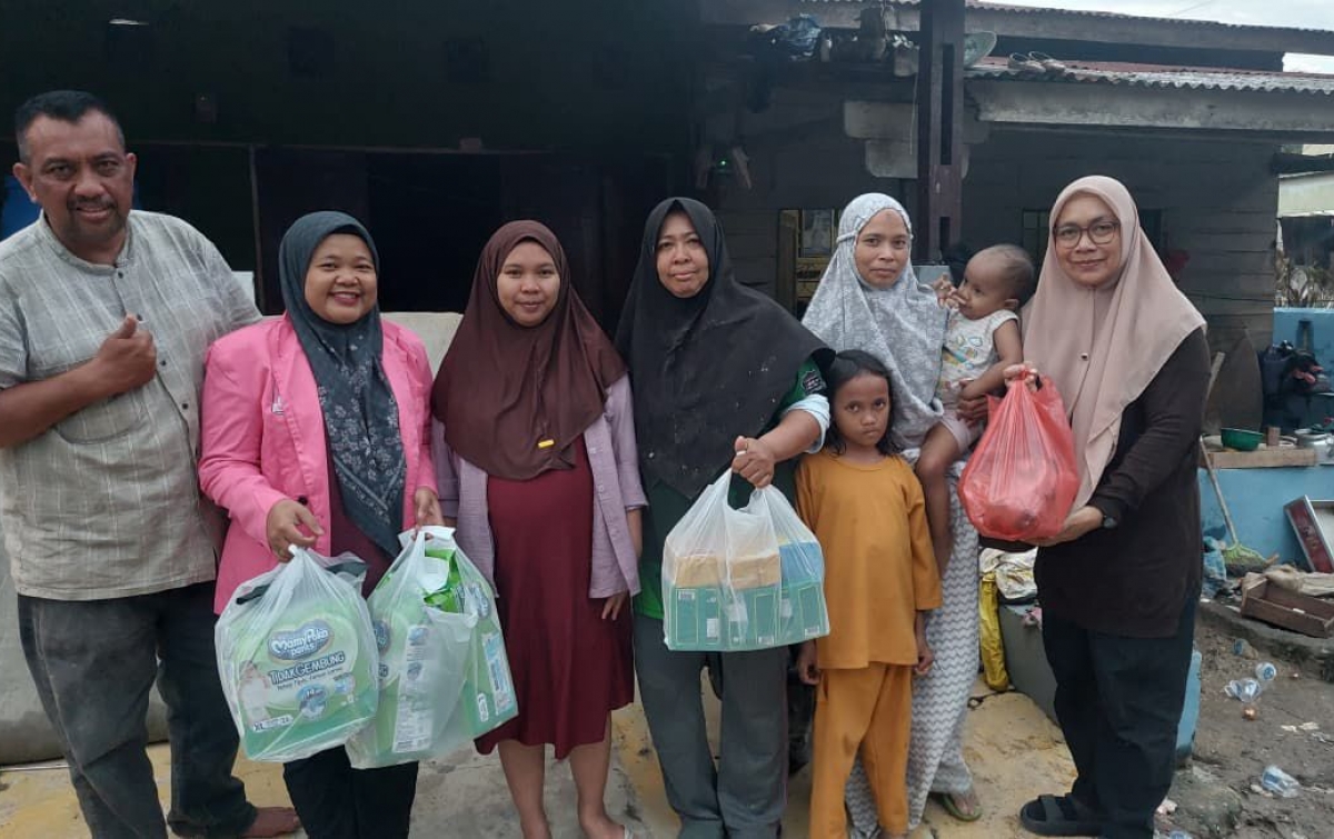 FJPI Sumut Salurkan Bantuan untuk Korban Banjir di Martubung